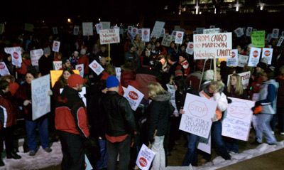 Fast Food  Global on La Crosse Protesters Rally Against Walker S Budget Fix   Wxow News 19