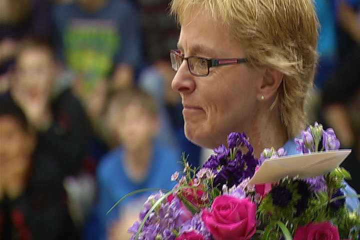 LA CROSSE, WI (WXOW) - Today Logan Middle School held a routine assembly. - 22511403_SA