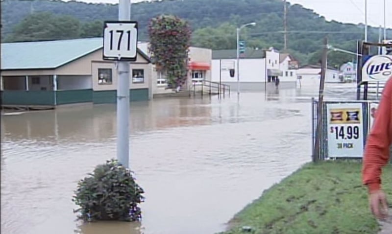 Deluge in the Dark: The flash flood of Gays Mills - WXOW News 19 La ...